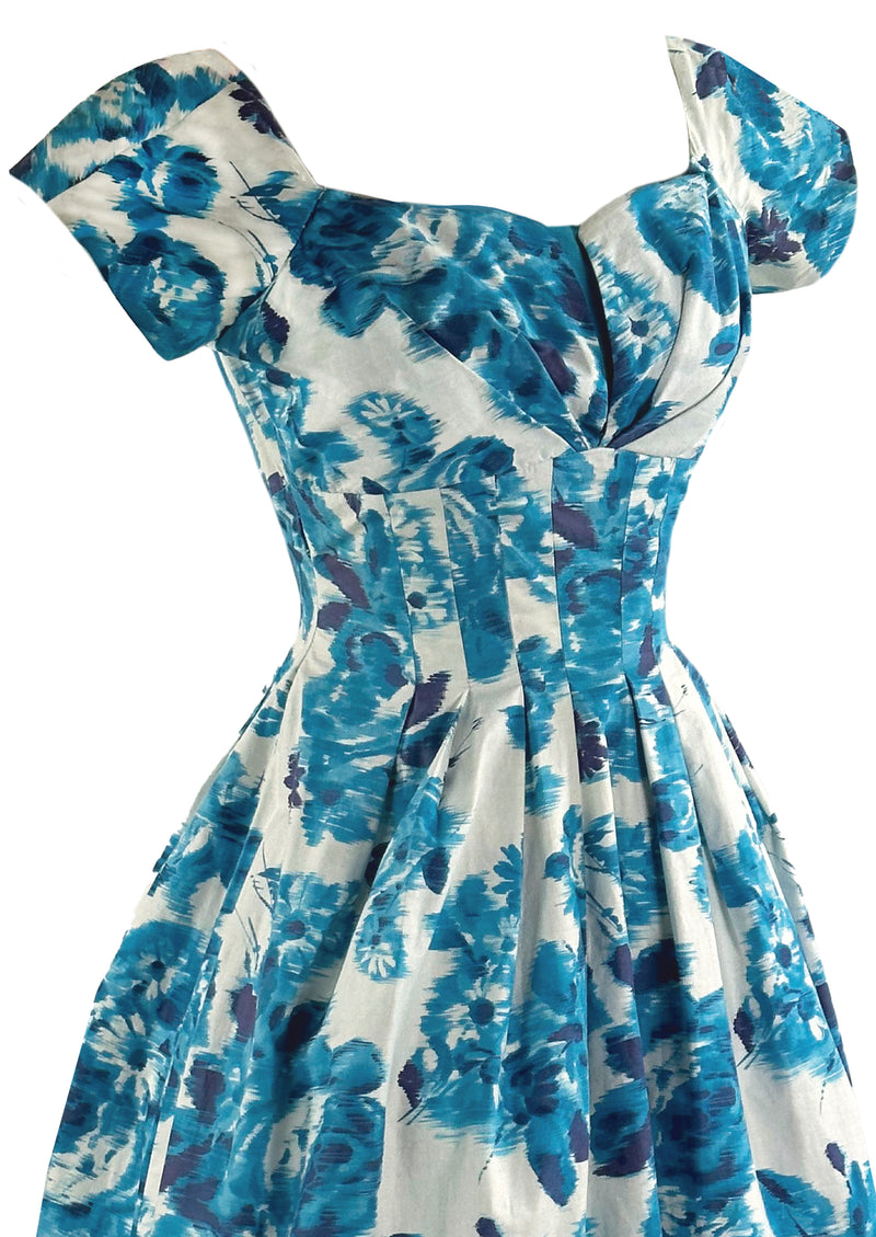 Vintage Late 1950s Early 1960s Blue & White Roses Cotton Dress - NEW!