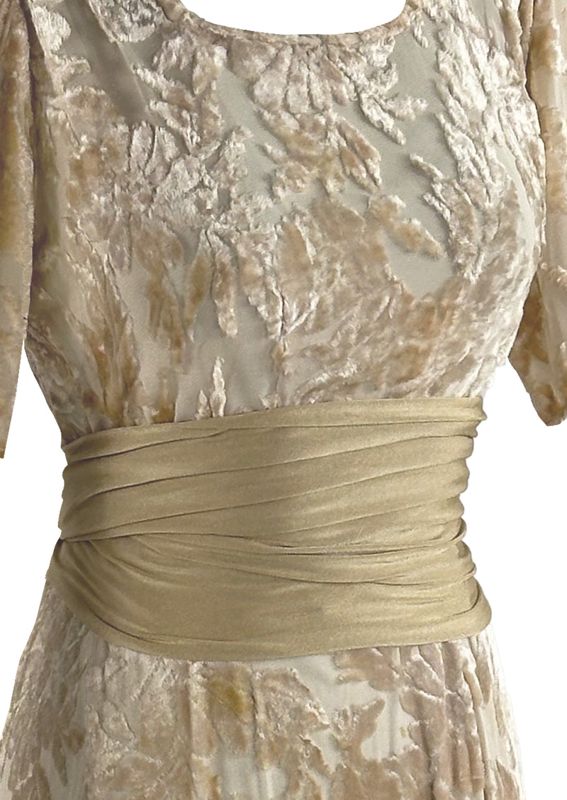 Vintage 1930s Champagne Coloured Voided Velvet Gown - NEW!