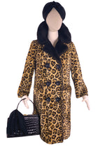 Fabulous 1960s Faux Leopard Coat- New!🌹