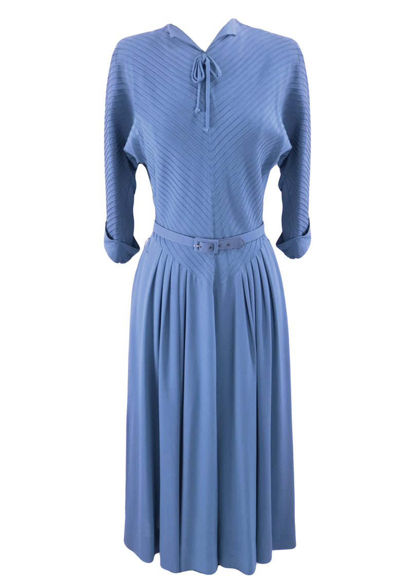 Vintage 1940s Lavender Rayon Crepe Dress