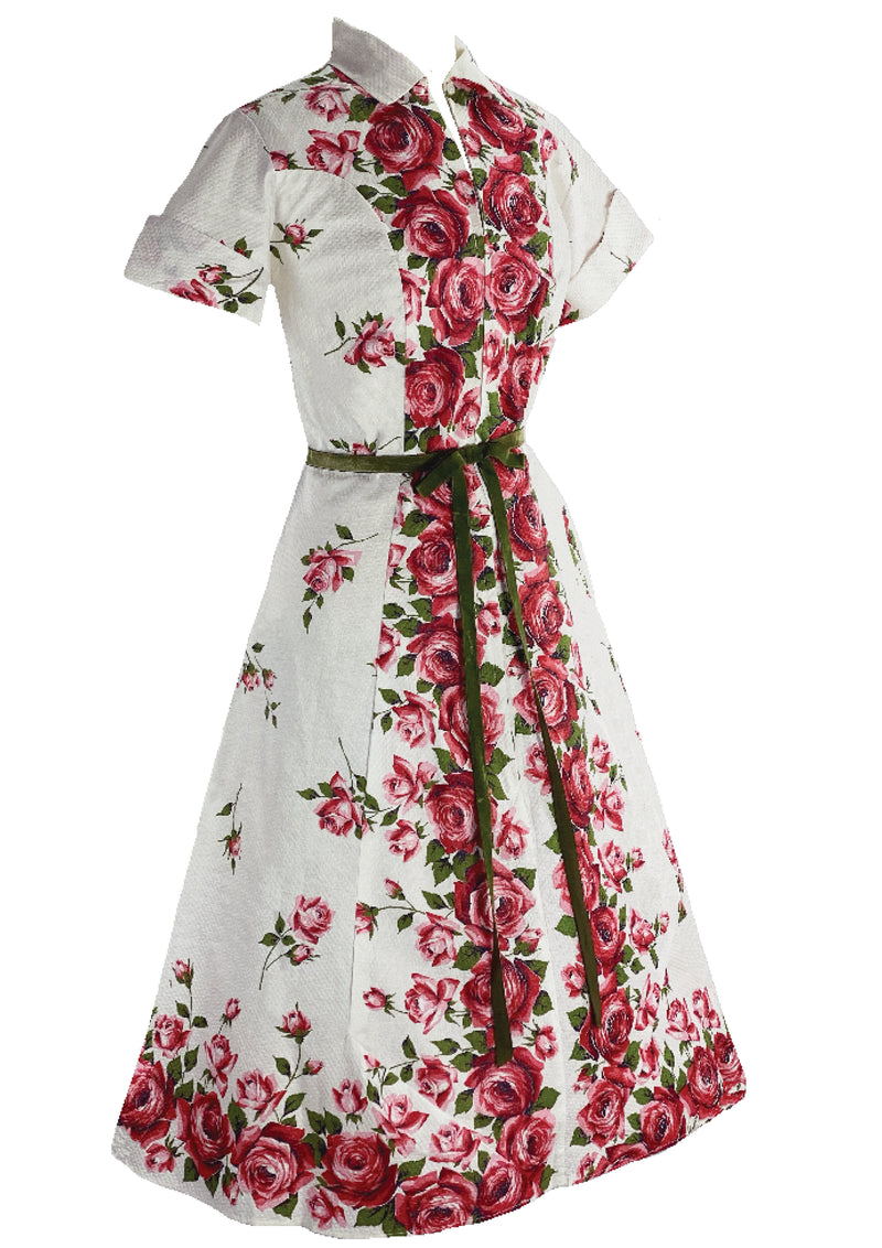 Sensational 1950s Red Roses Cotton Dress- New!