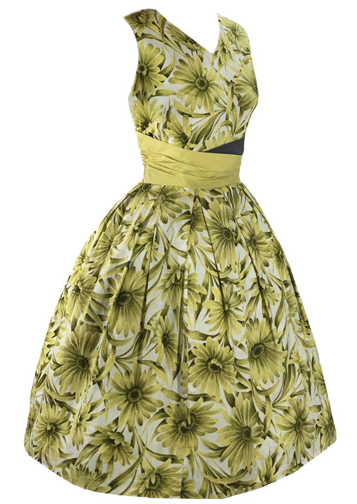 Lovely 1950s Early 1960s Yellow Daisy Print Cotton Dress - New!