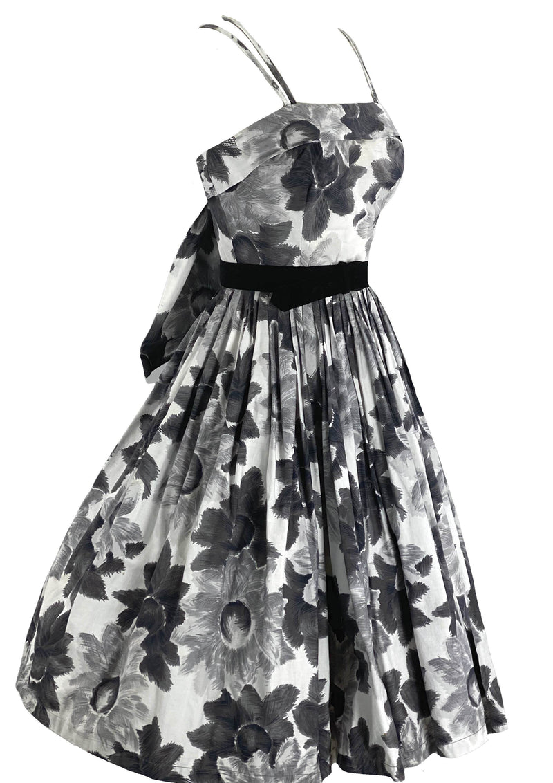 Late 1950s B&W Floral Print Cotton Sundress New!