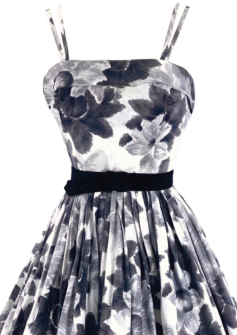 Late 1950s B&W Floral Print Cotton Sundress New!