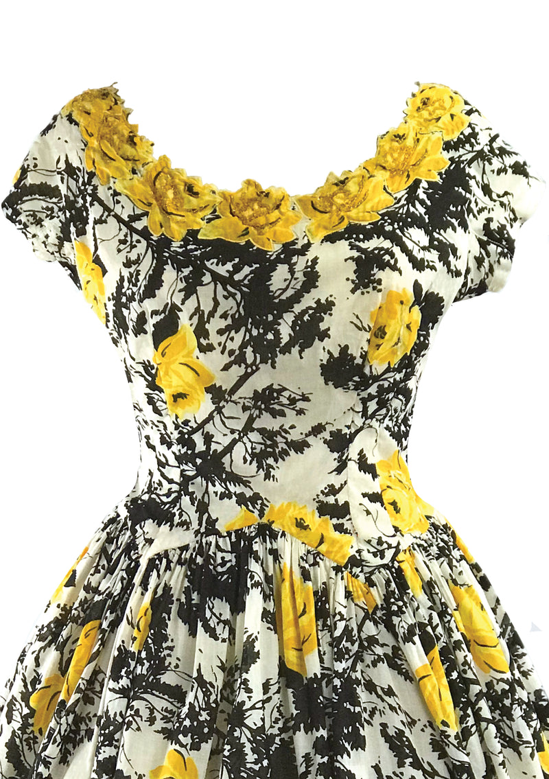 1950s Gold Roses Applique Cotton Dress - New!