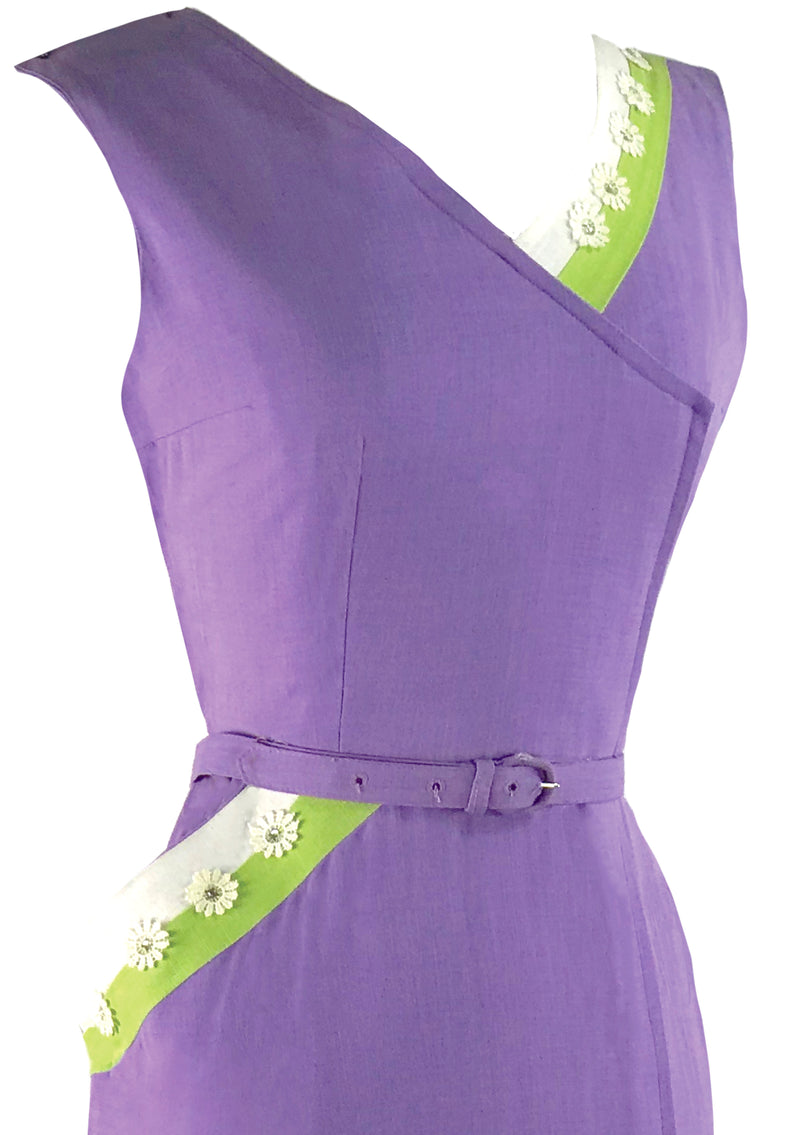 Vintage 1950s Lilac Linen Wiggle Dress with Daisy Applique- New!