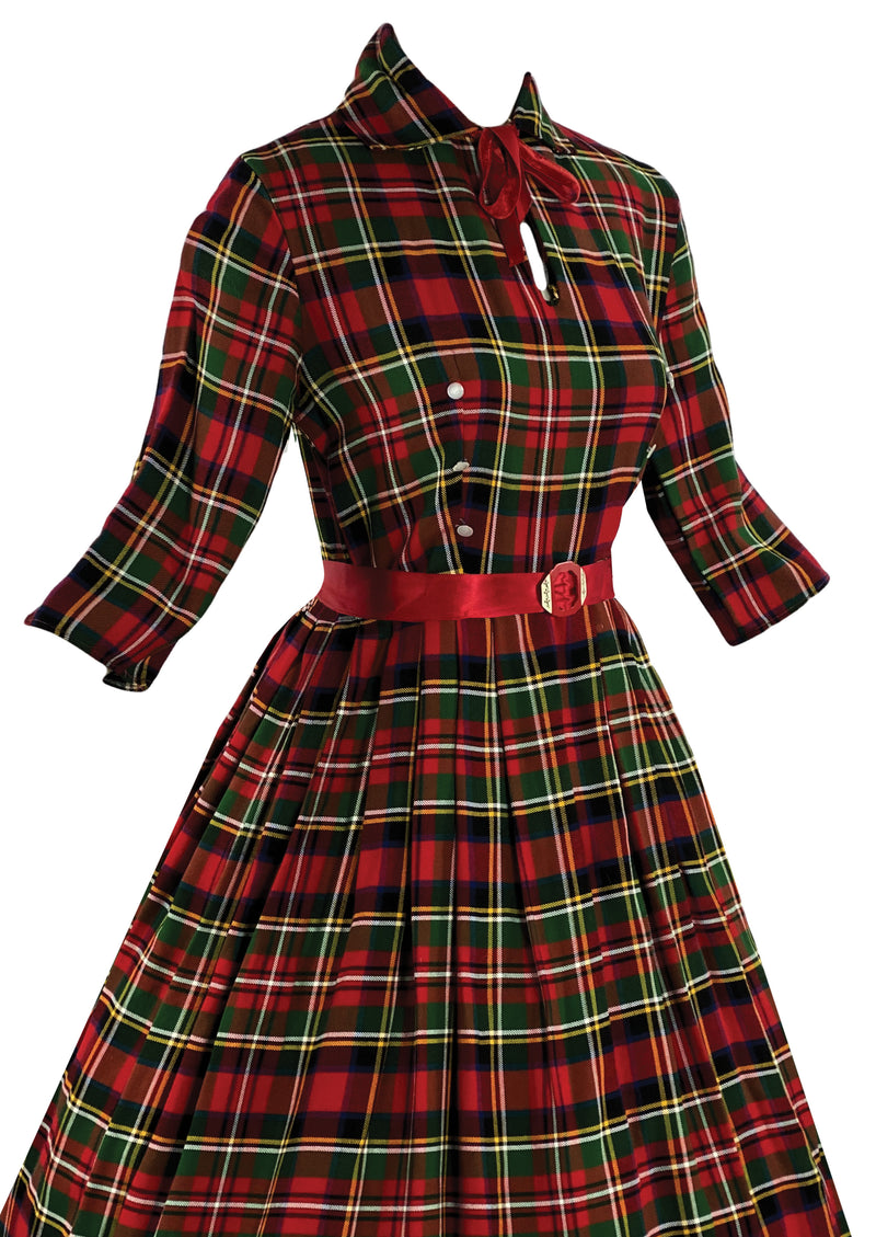 Late 1950s to Early 1960s Red and Green Tartan Dress - NEW! Coutura Vintage Late 1950s to Early 1960s Red and Green Tartan Dress - NEW! Coutura Vintage