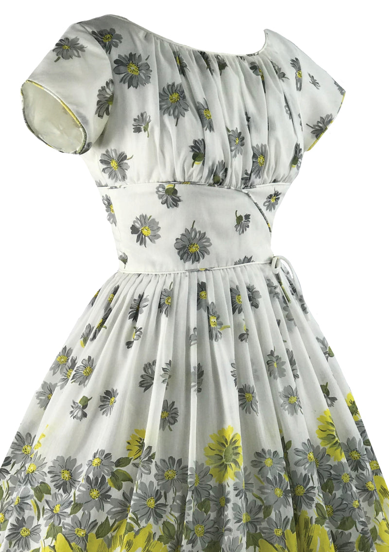 Late 1950s Yellow Daisy Border Print Cotton Dress - New!