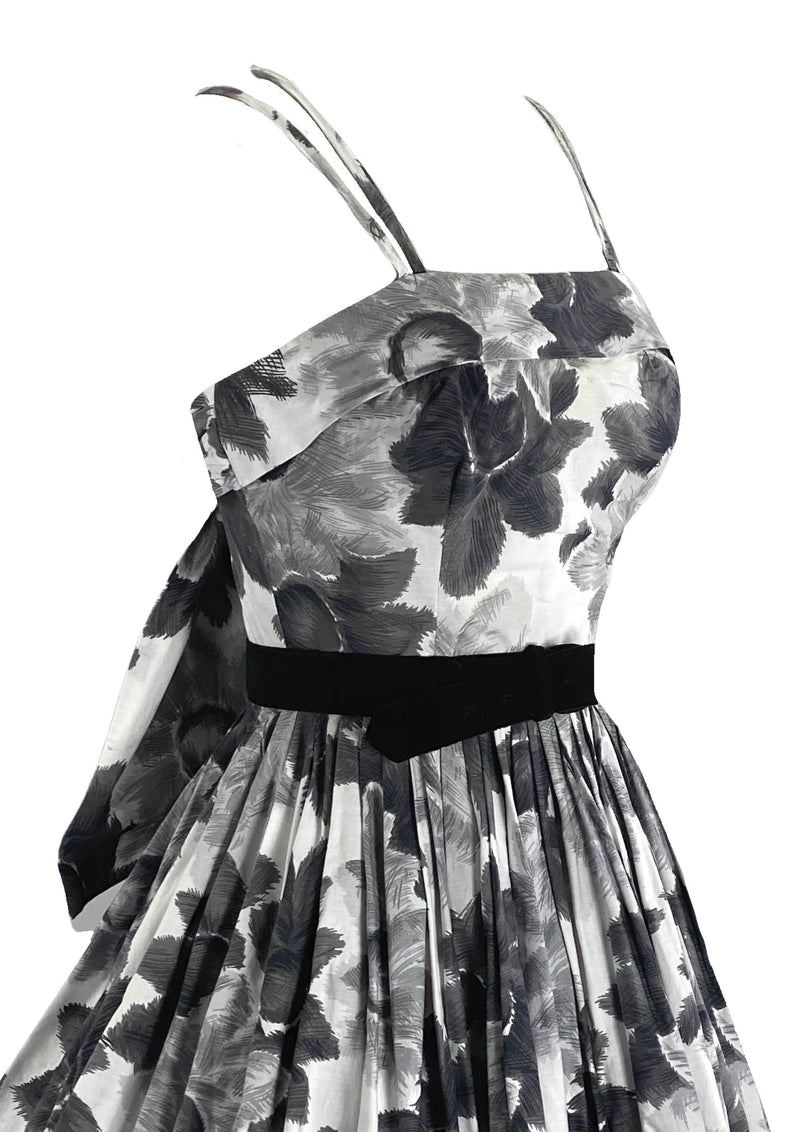 Late 1950s B&W Floral Print Cotton Sundress New!