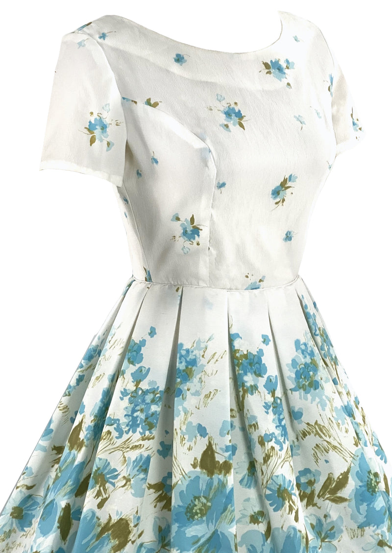 Late 1950s - Early 1960s Blue Border Floral Print - NEW!