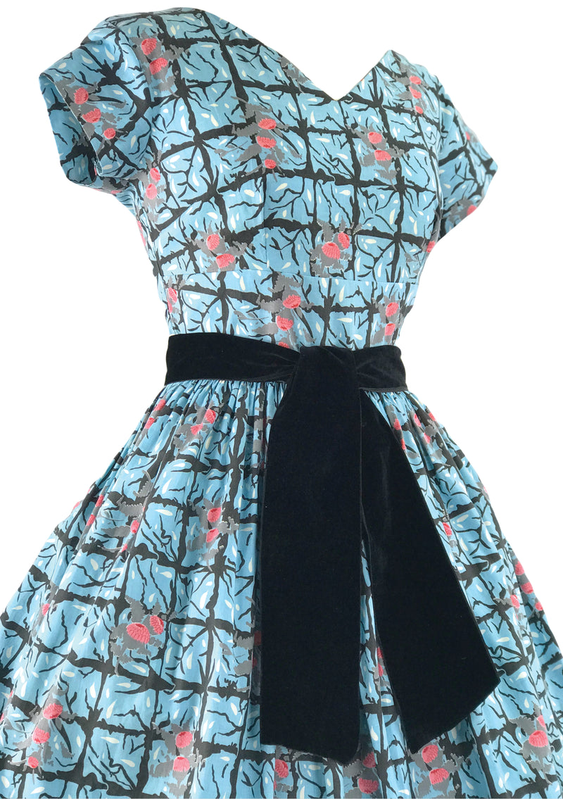 Vintage 1950s Australian Waratah Print Cotton Dress New