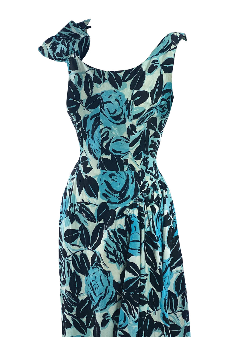 Late 1950s Early 1960s Blue Roses Cotton Dress - New!