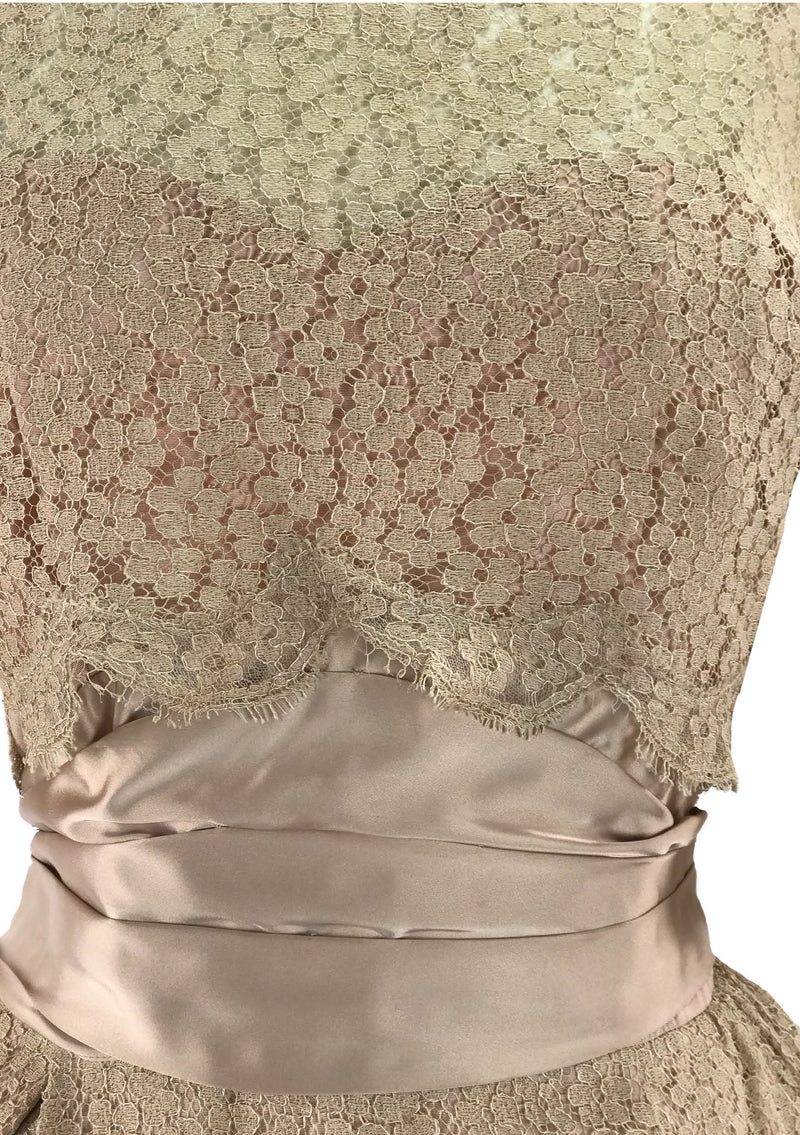 1950s Carlye Designer Mushroom Pink Lace Party Dress - New!