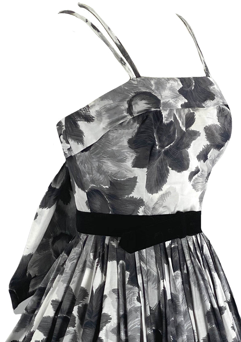 Late 1950s B&W Floral Print Cotton Sundress New!