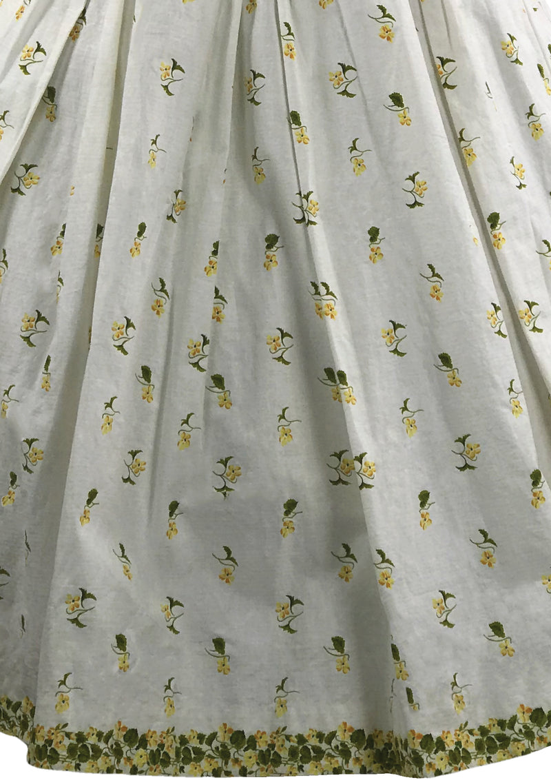 Stunning 1950s White Cotton Floral Border Print Dress- New!