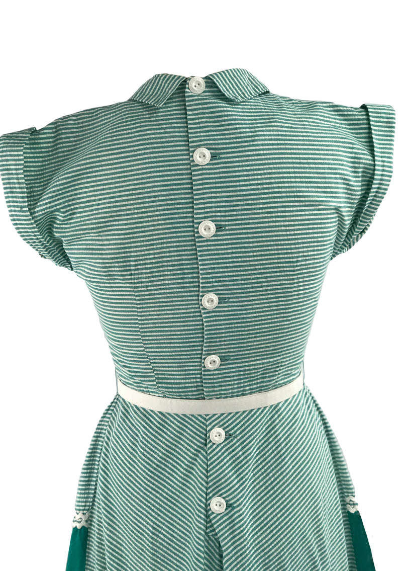 1940s Green & White Chevron Stripe Dress with Applique - New!