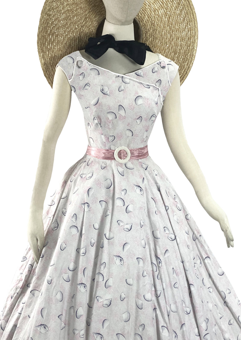 Vintage 1950s Seashell Novelty Print Cotton Dress - New!