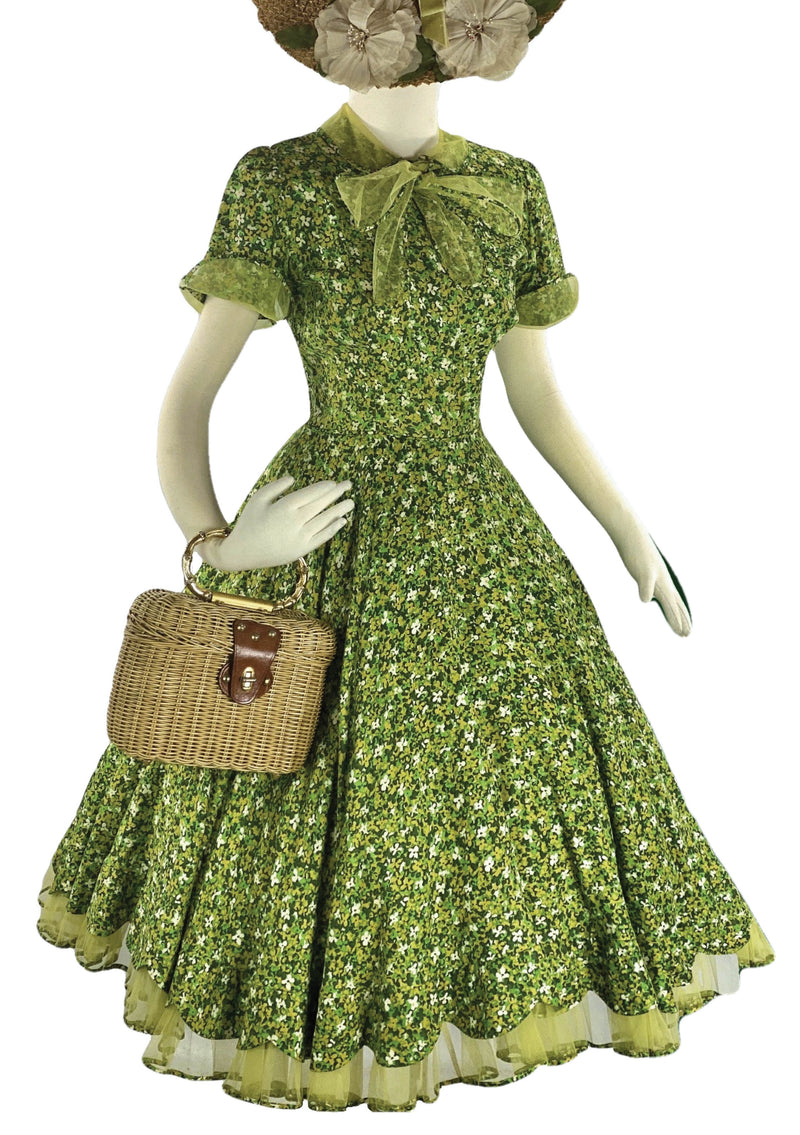 Spectacular Early 1950s Green Daisy Print Dress- New!