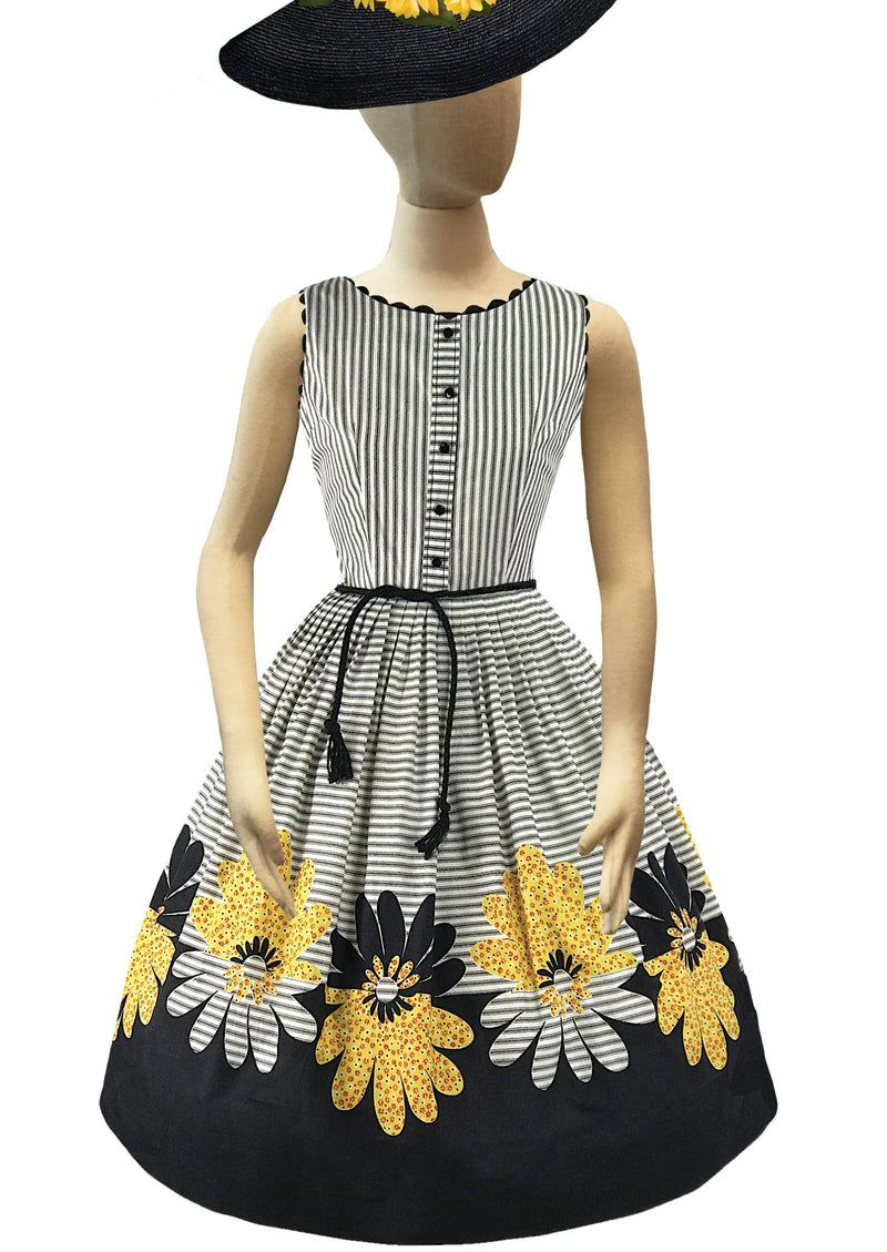 1950s B&W Stripe Sunflower Border Print Dress- New!