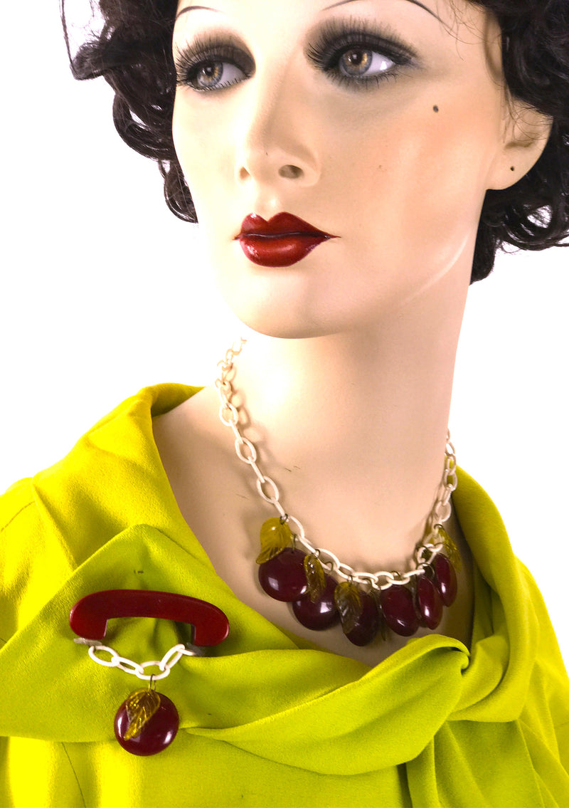 1940s Bakelite Apple Necklace & Brooch Set - New!