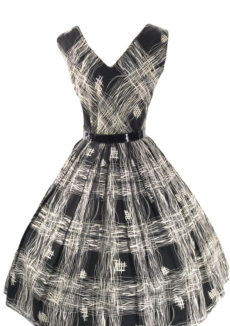 Vintage 1950s B&W Asian Print Cotton Dress - New!