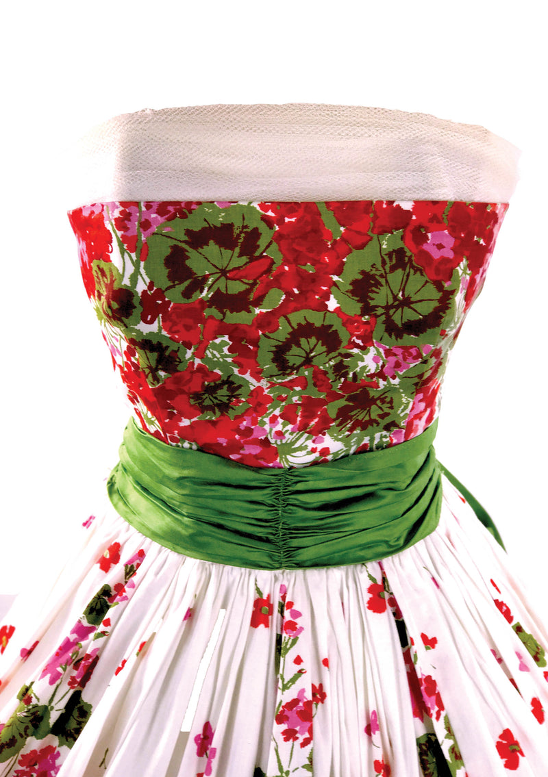 1950's garden party dress 1950s Party Dress 50s Vintage Dress Green Red Pink Flowers Full Tea Length Wedding 50' Prom Garden Party Dress