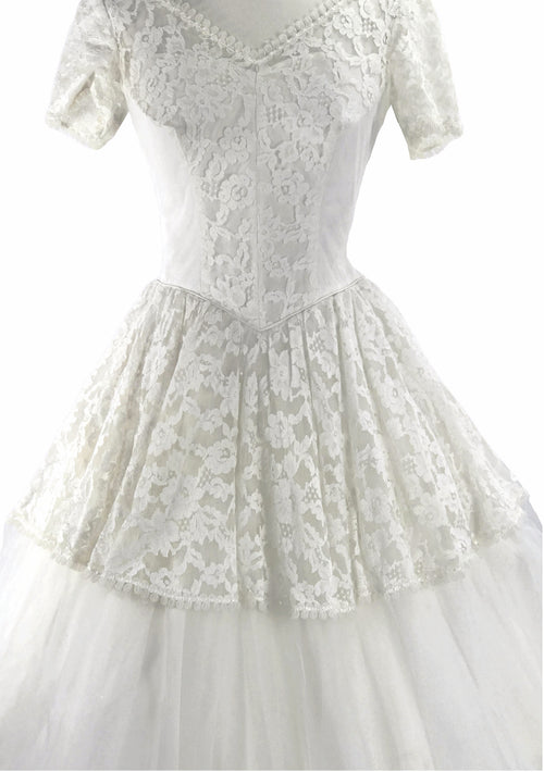 Original 1950s Ivory Lace and Tulle Wedding Dress